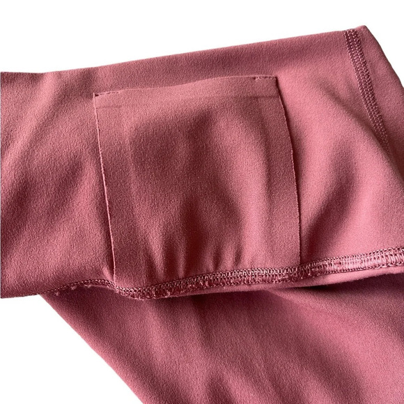 Athleta High Rise 7/8” UPF Rated, Breathable Pink Legging, Size Medium - Picture 7 of 7